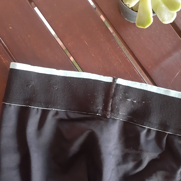 Fila Sport Cropped Leggings Size Small - Picture 7 of 7